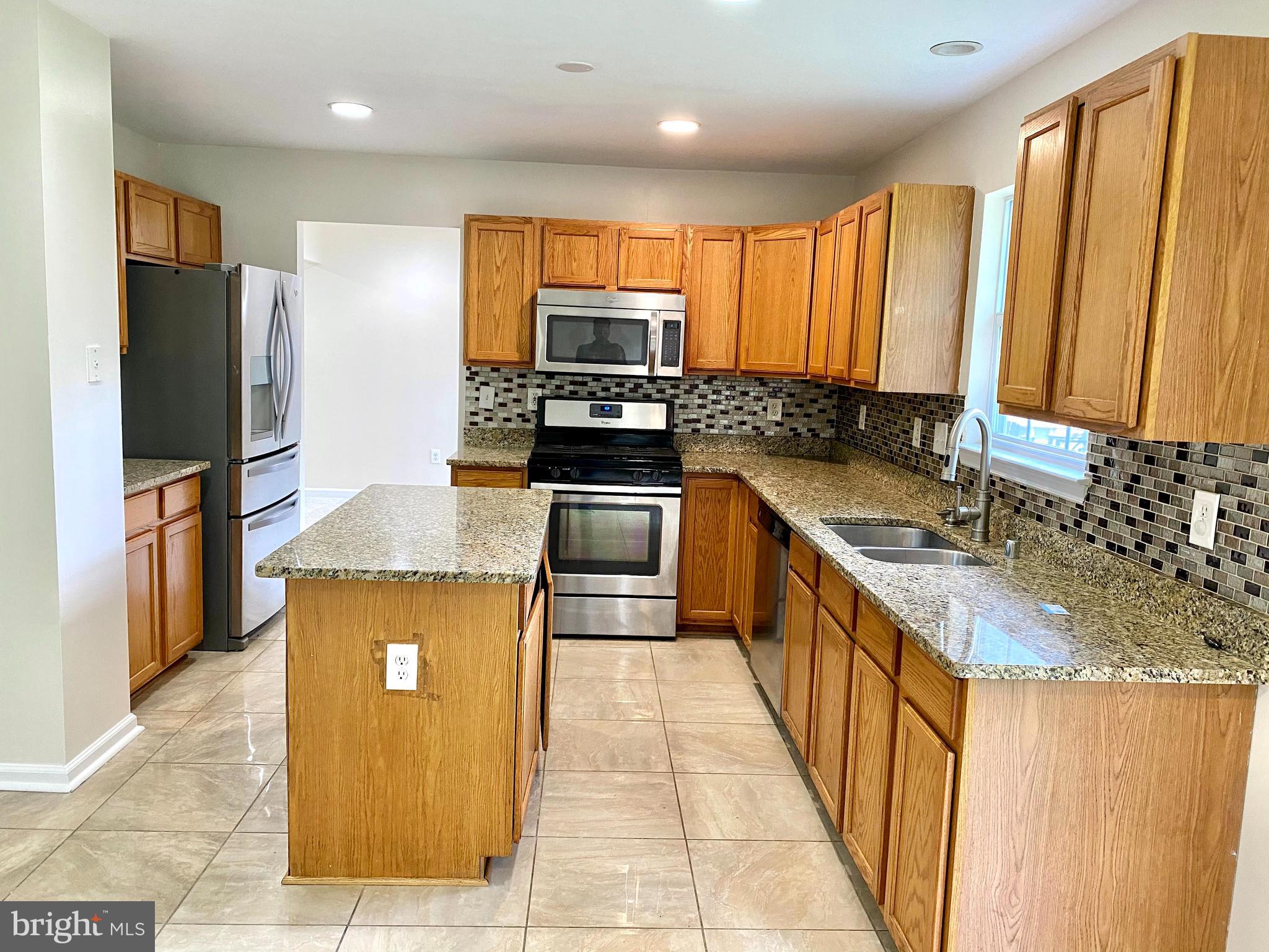 VILLAGE OF LONG REACH - Residential