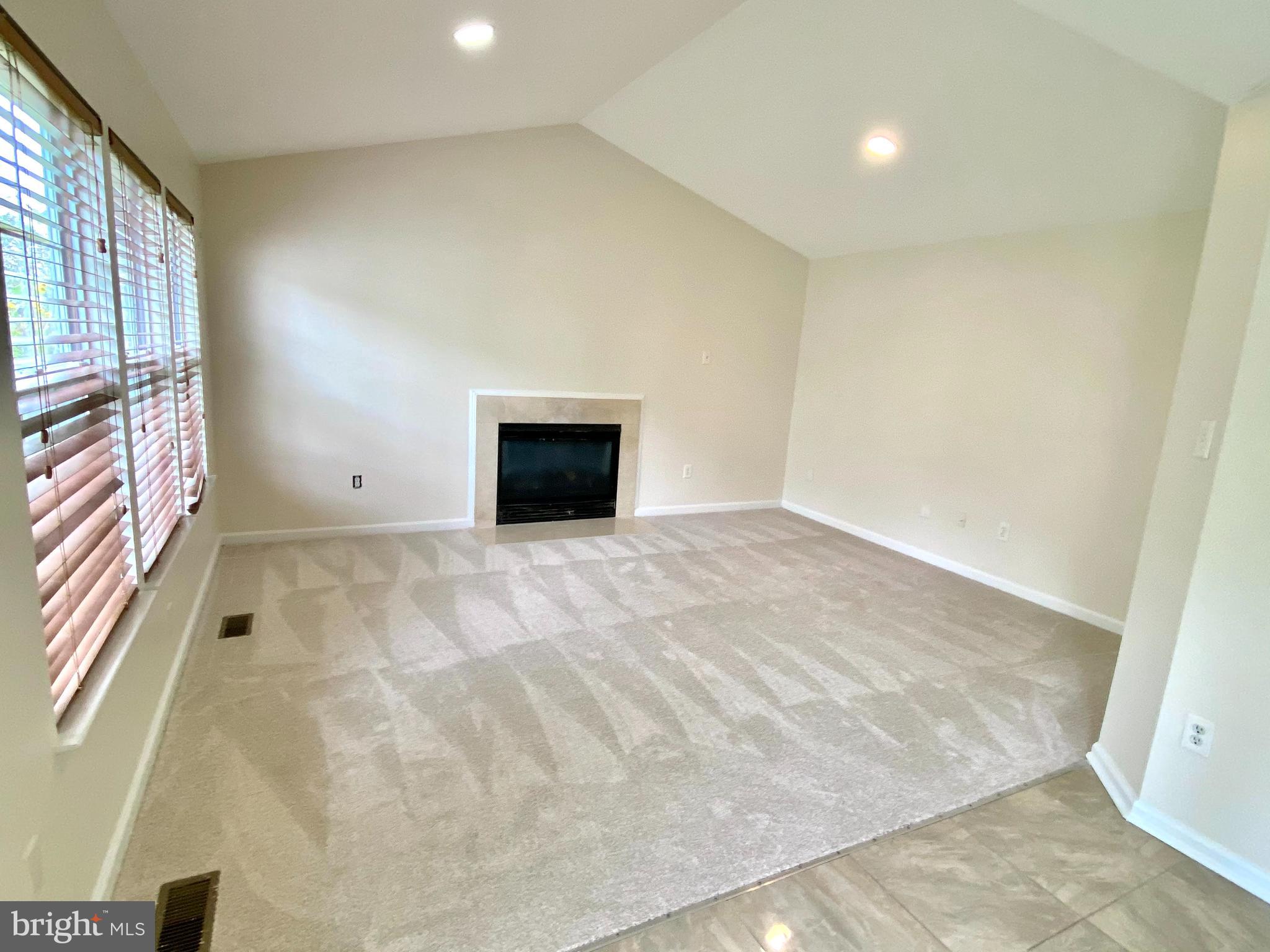 VILLAGE OF LONG REACH - Residential