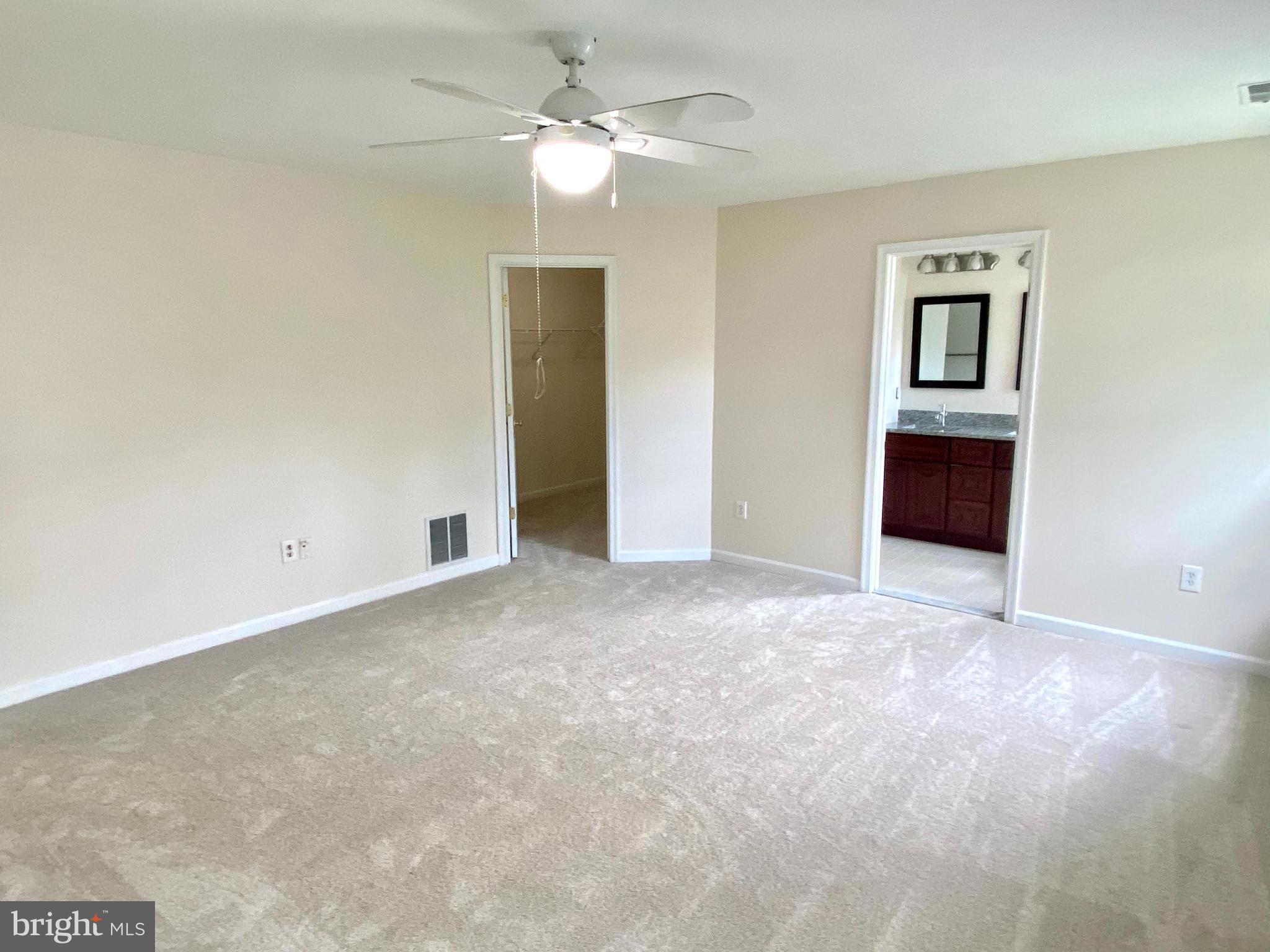 VILLAGE OF LONG REACH - Residential