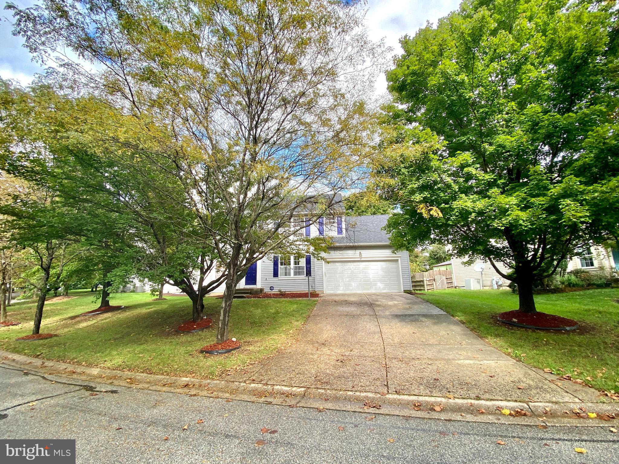 VILLAGE OF LONG REACH - Residential