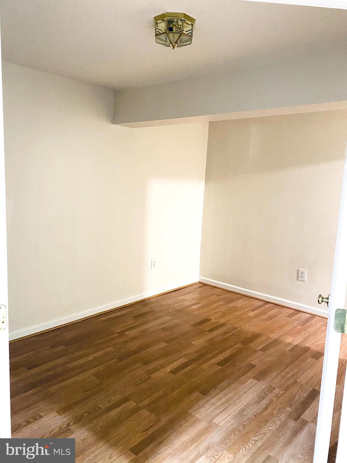 VILLAGE OF LONG REACH - Residential