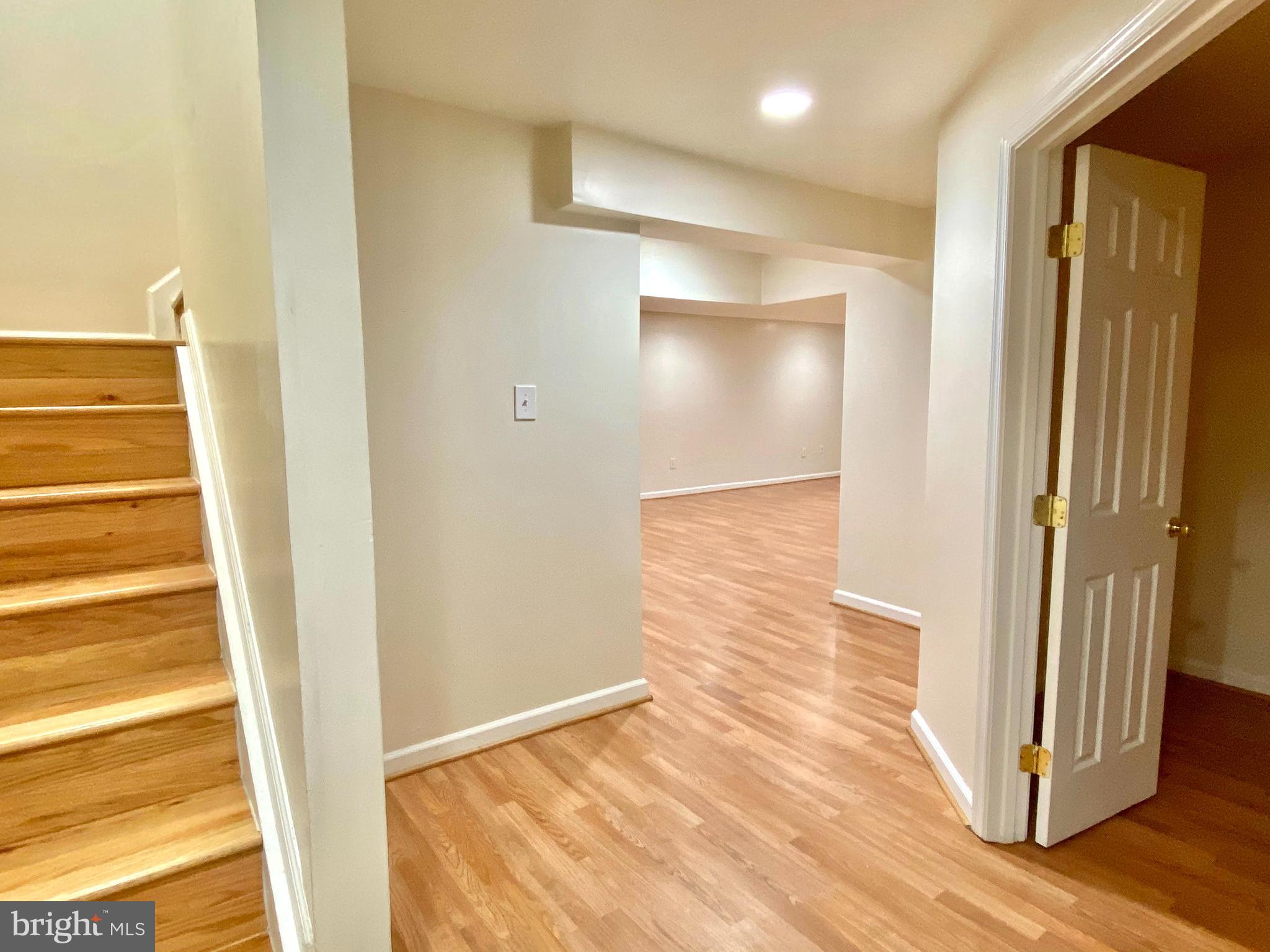 VILLAGE OF LONG REACH - Residential