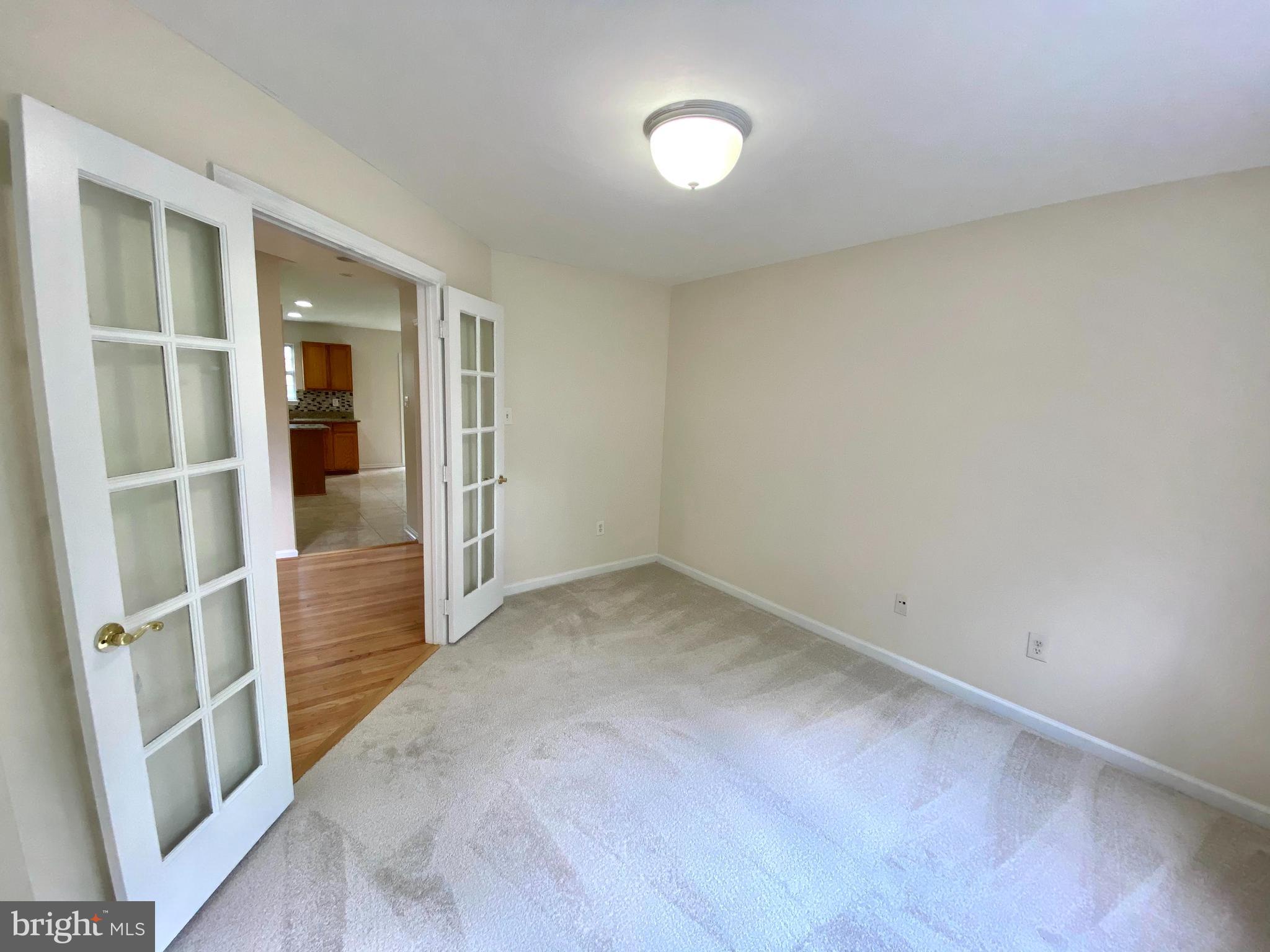 VILLAGE OF LONG REACH - Residential