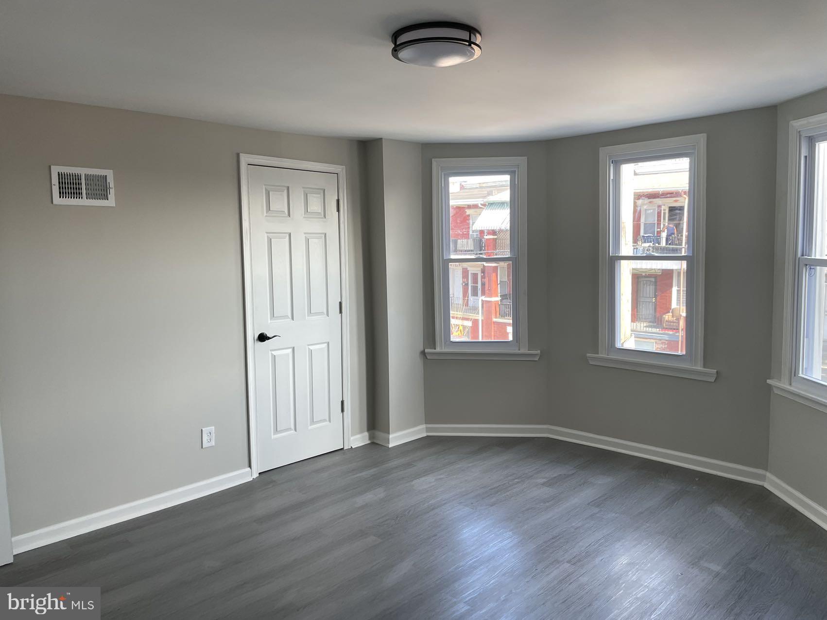 PHILADELPHIA (WEST) - Residential