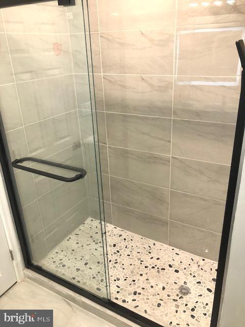 PHILADELPHIA (WEST) - Residential