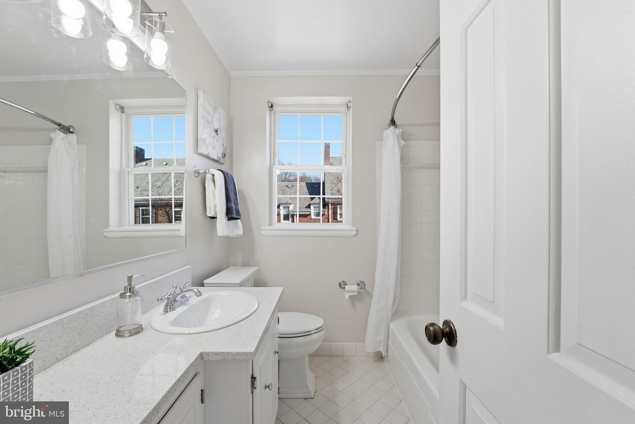 FAIRLINGTON MEWS - Residential