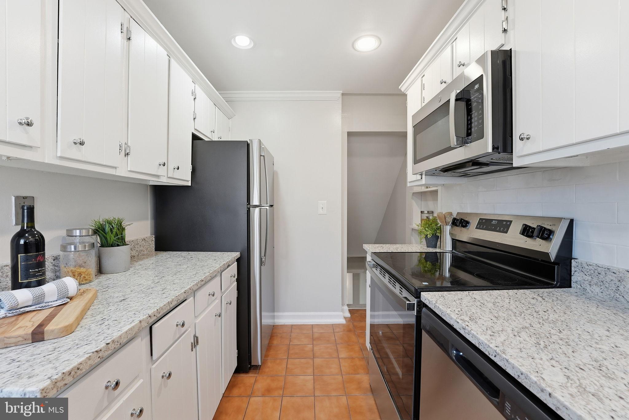 FAIRLINGTON MEWS - Residential