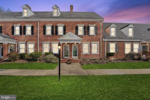 4647 36TH STREET S A ARLINGTON VA 22206