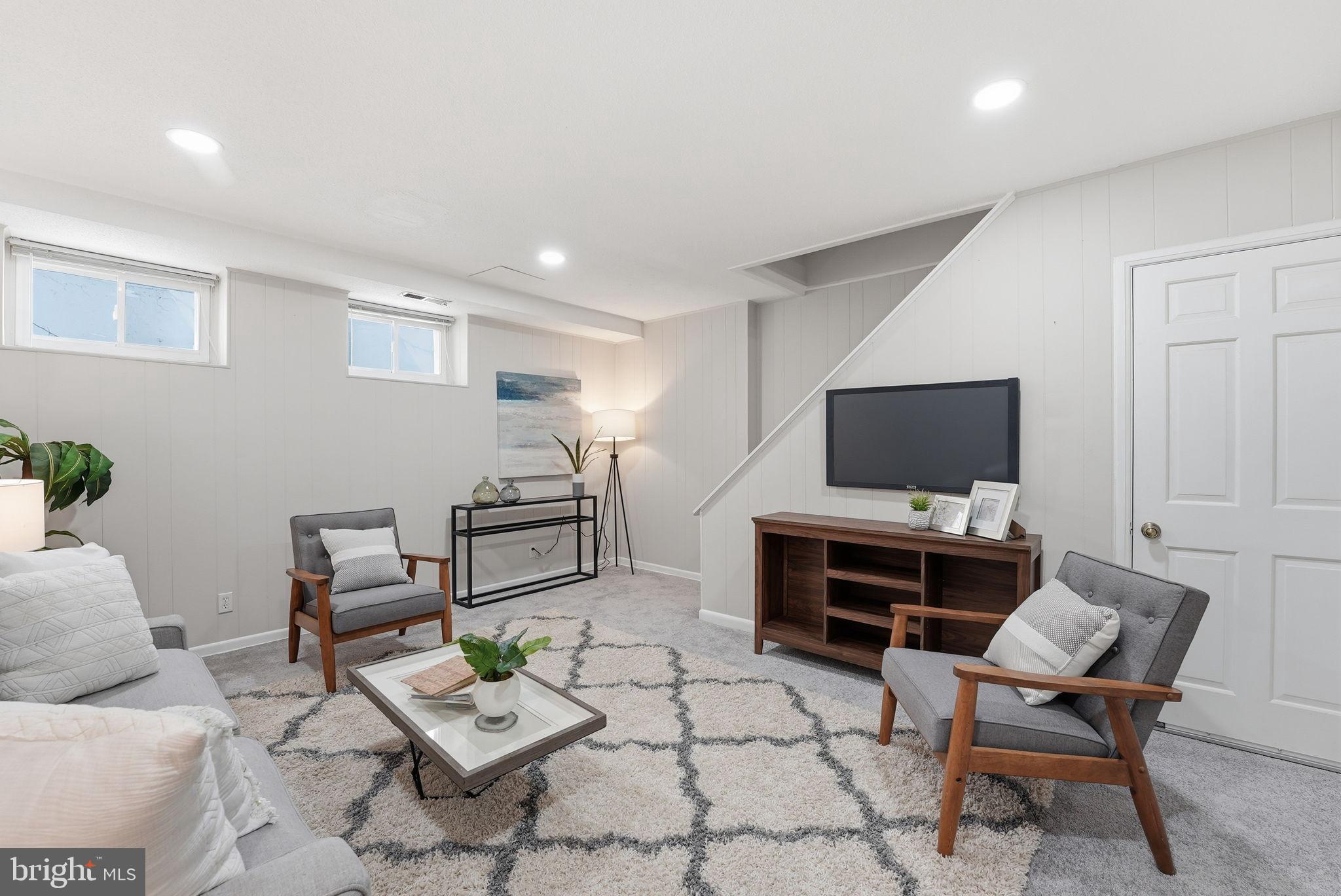 FAIRLINGTON MEWS - Residential