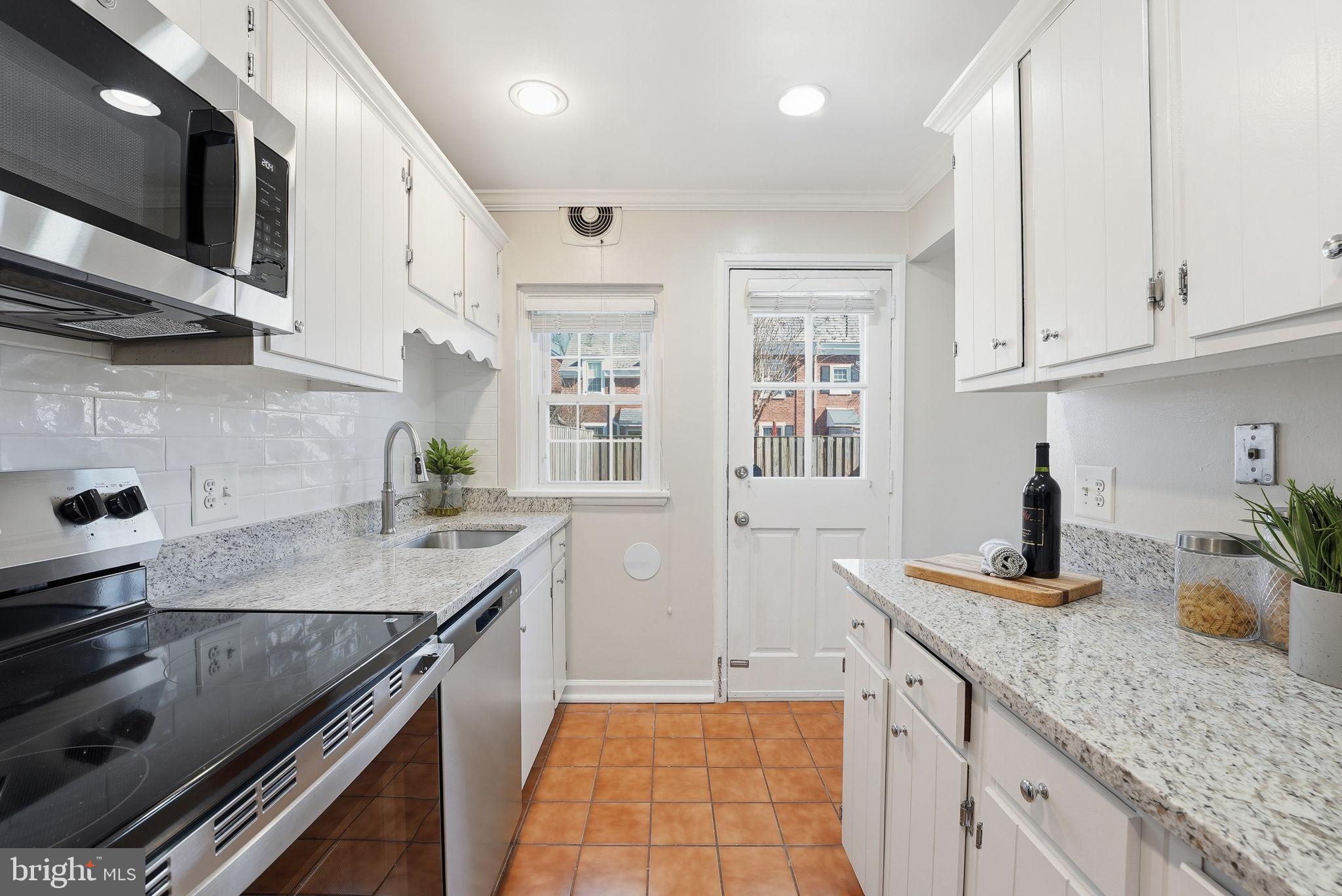 FAIRLINGTON MEWS - Residential