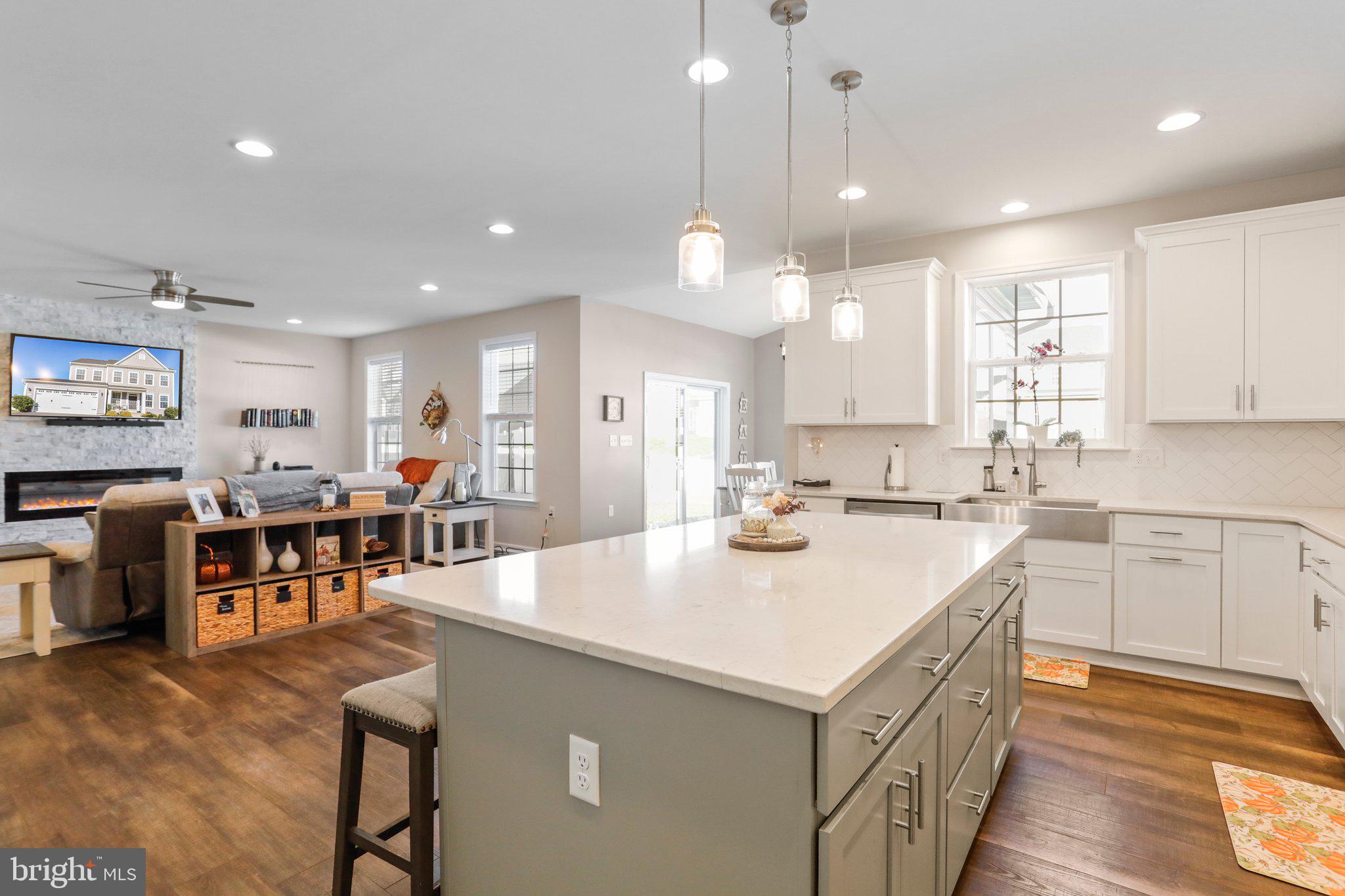 SPRINGDALE FARM - Residential