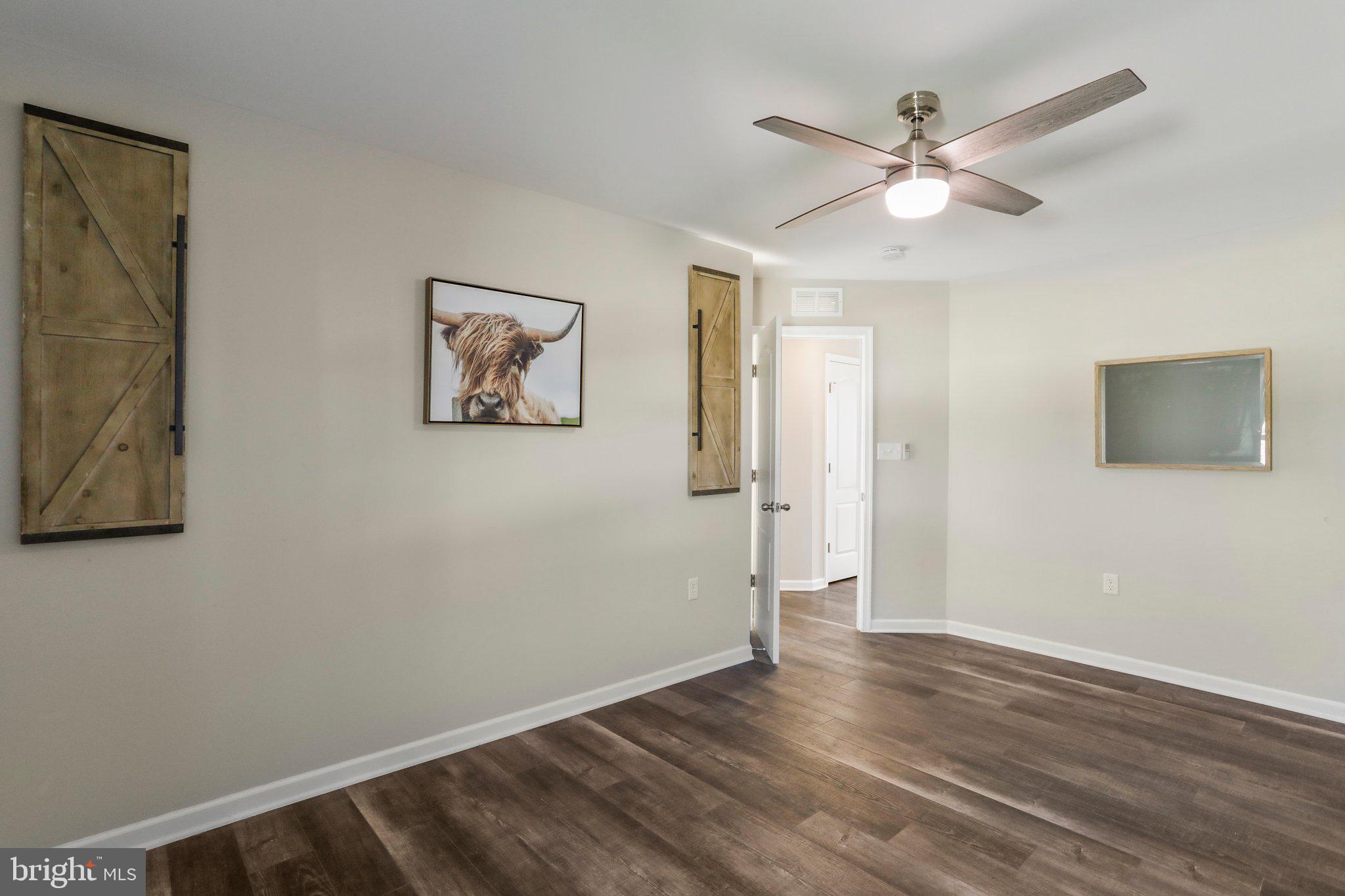 SPRINGDALE FARM - Residential