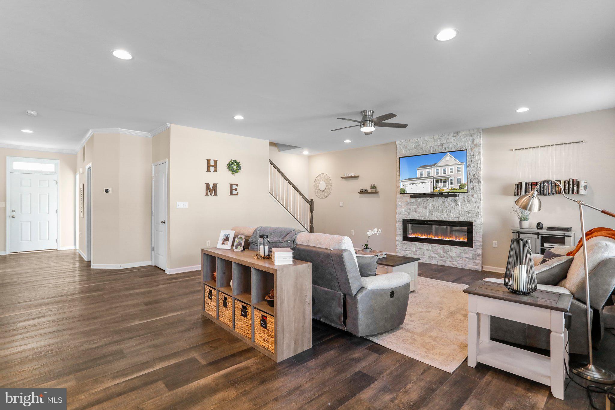 SPRINGDALE FARM - Residential