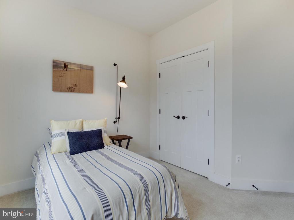 TIMBER CREEK - Residential