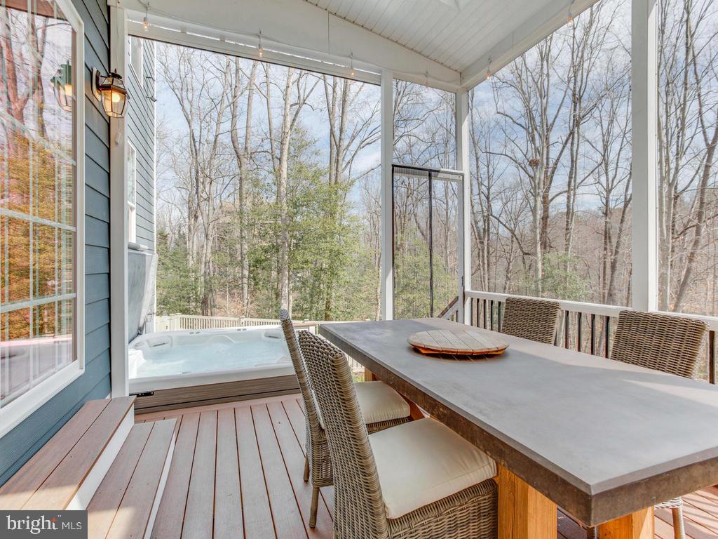 TIMBER CREEK - Residential