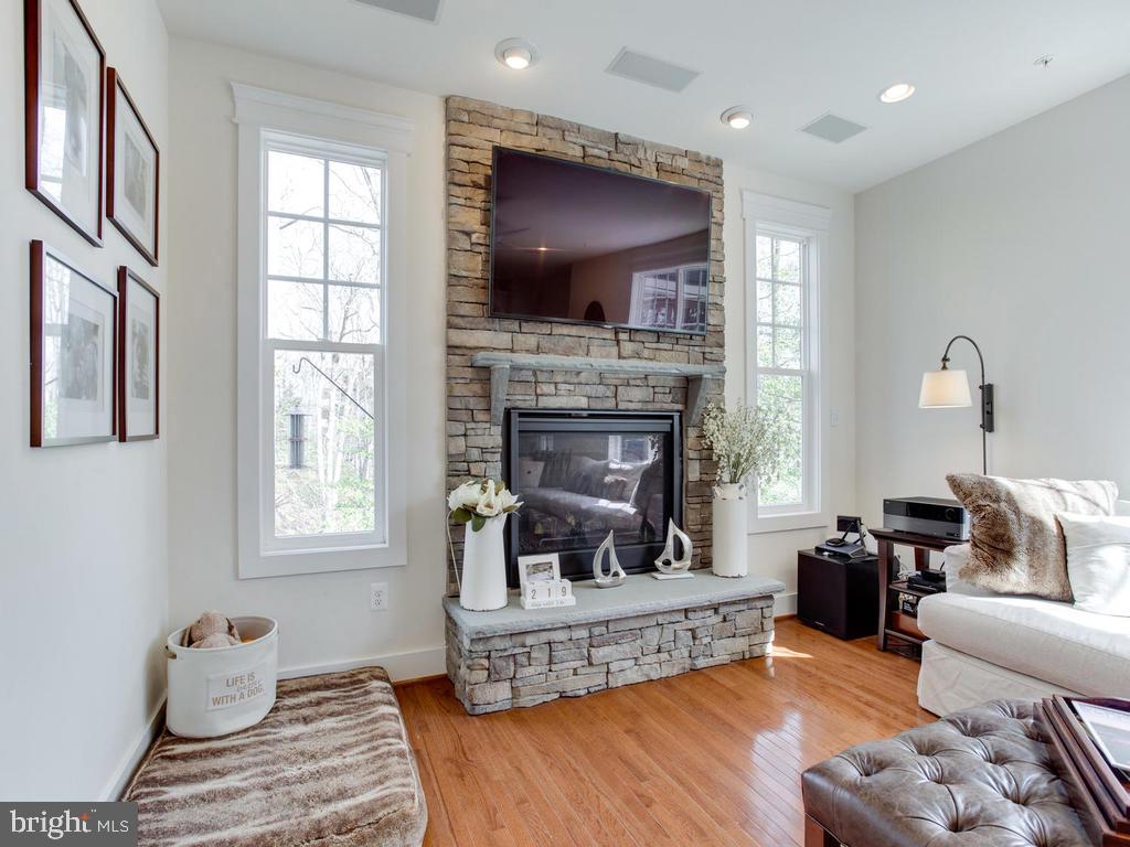 TIMBER CREEK - Residential