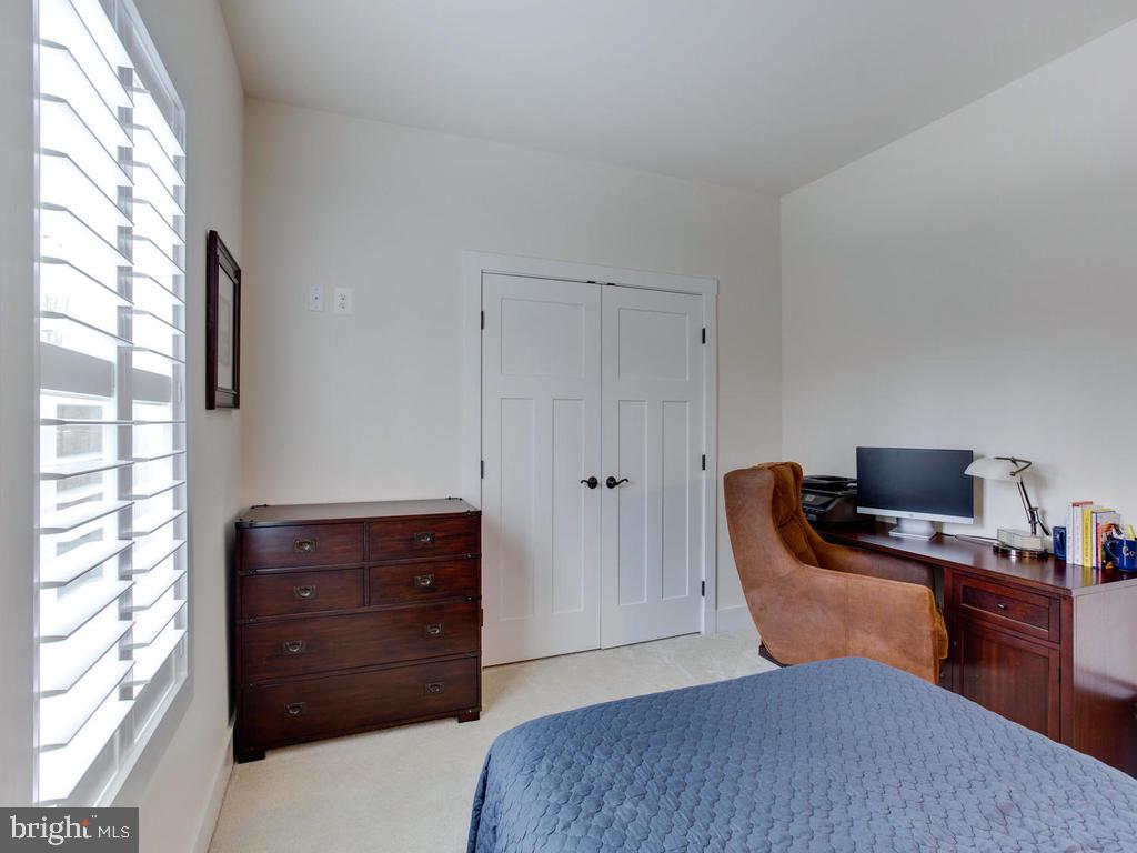 TIMBER CREEK - Residential