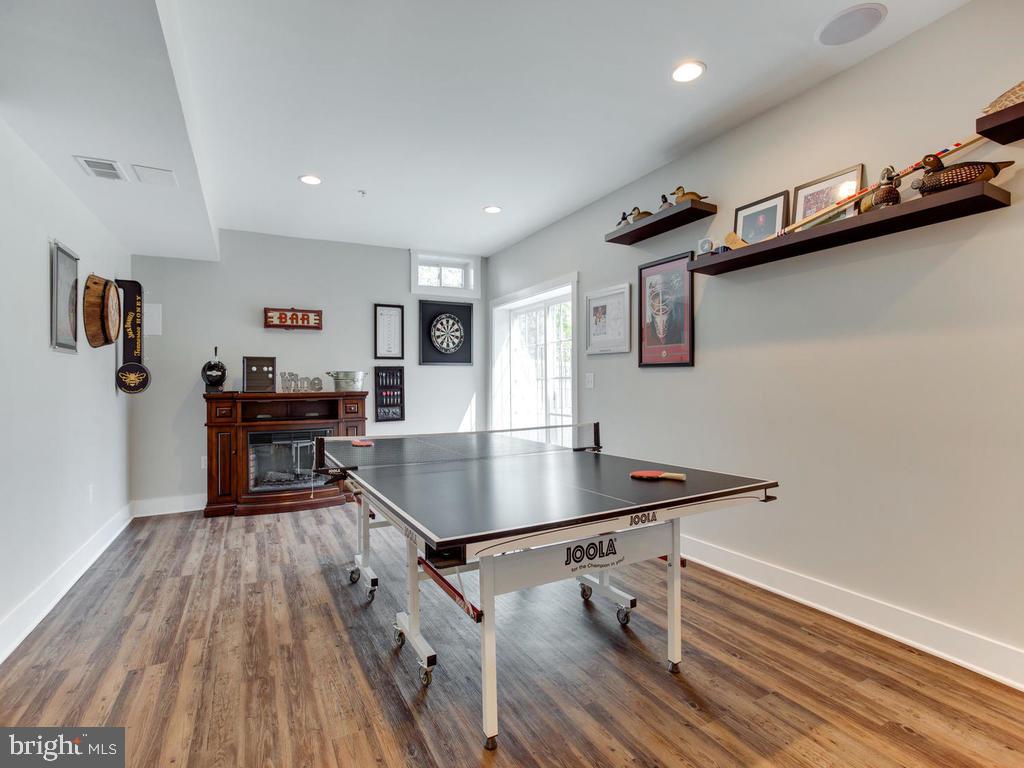 TIMBER CREEK - Residential