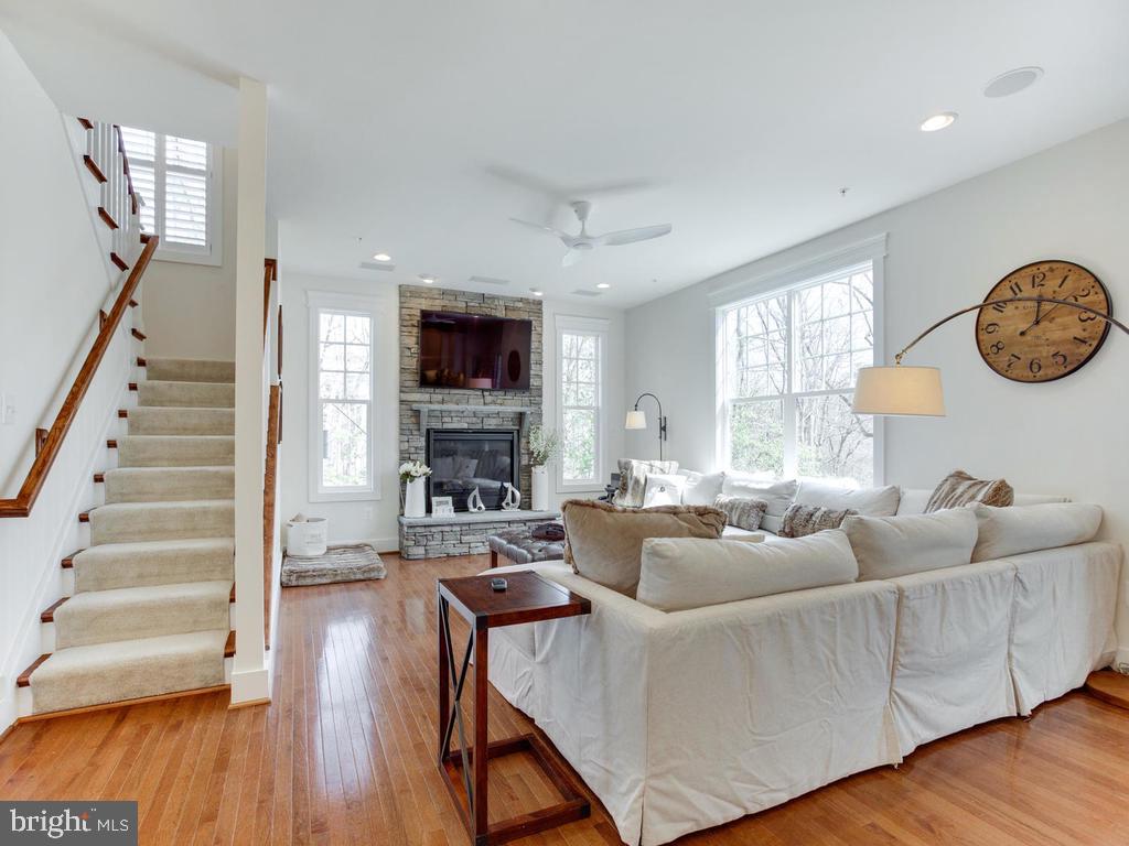 TIMBER CREEK - Residential