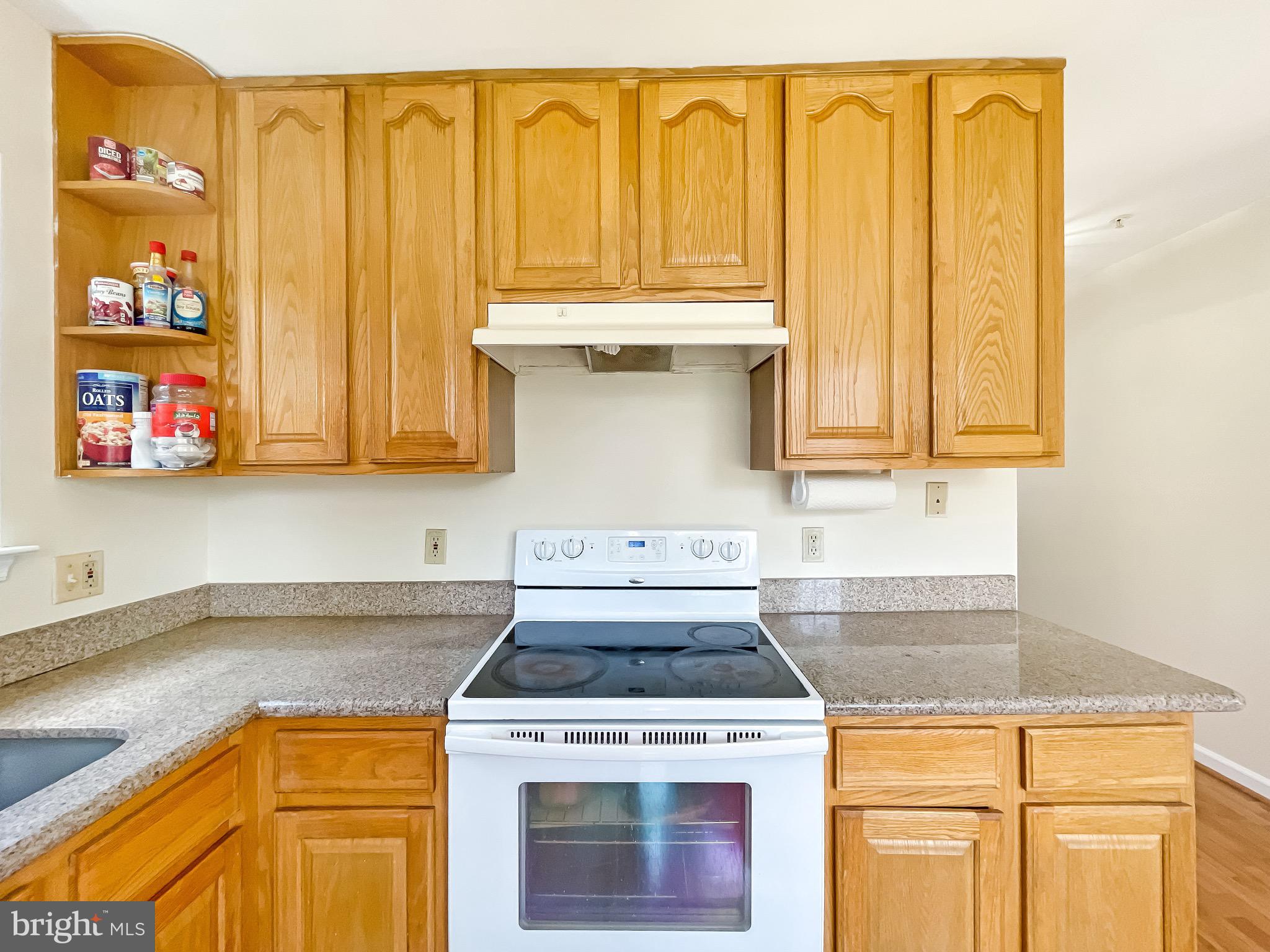 OAK CREST - Residential