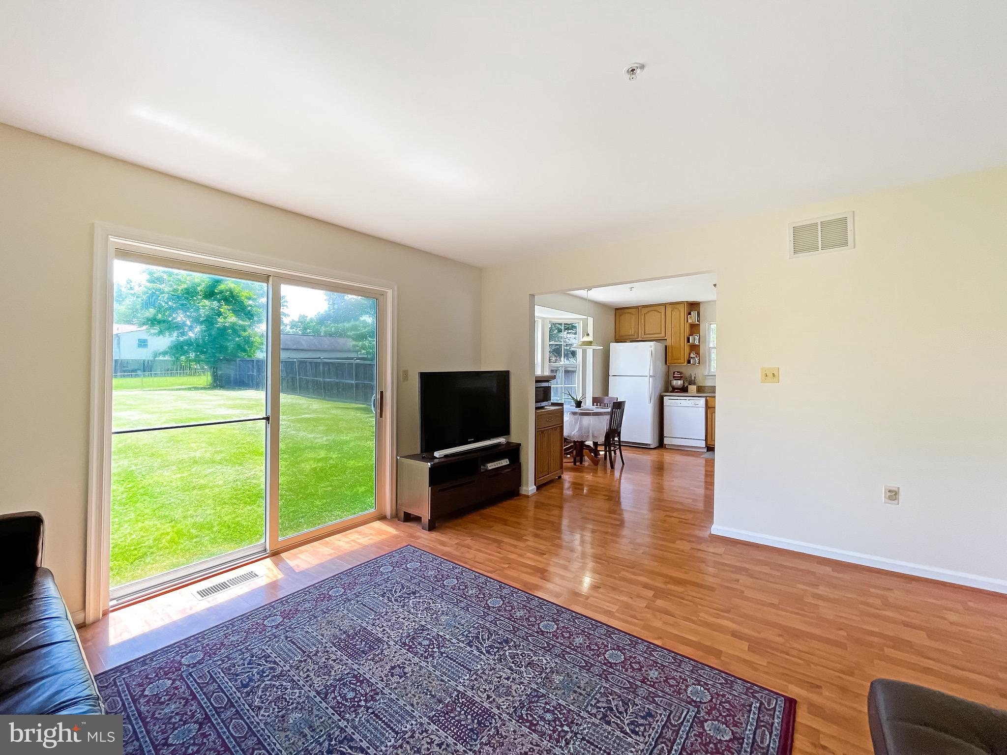 OAK CREST - Residential