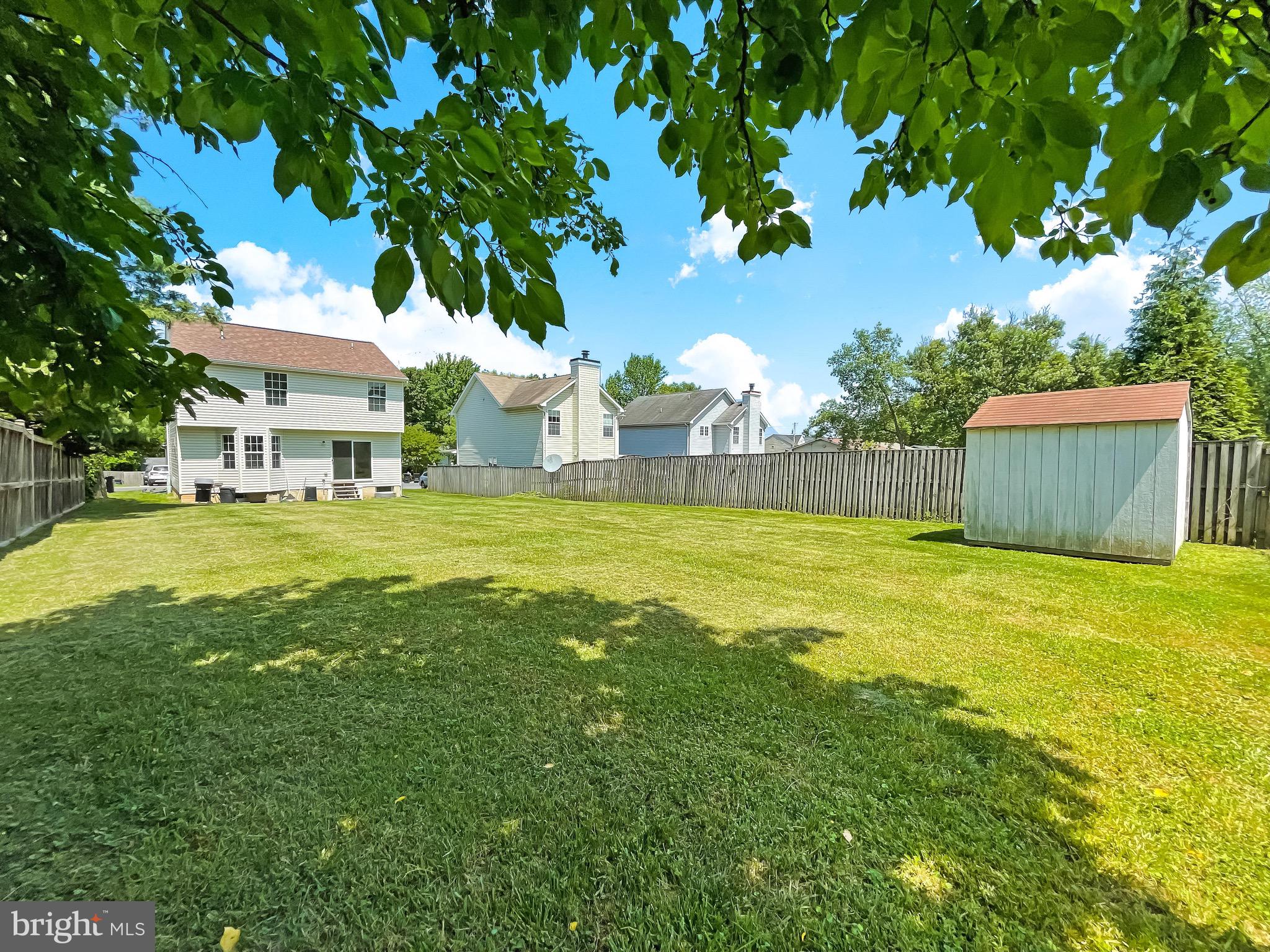 OAK CREST - Residential