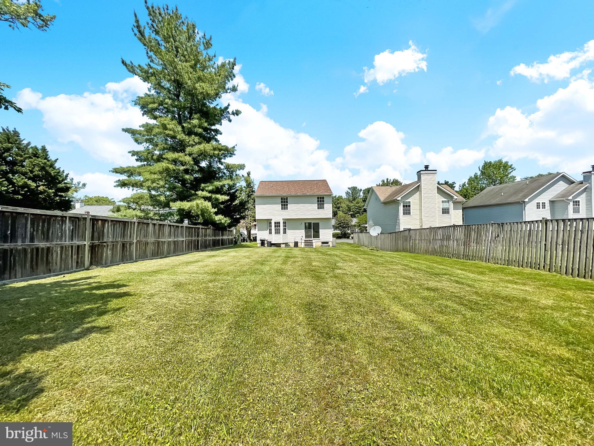 OAK CREST - Residential