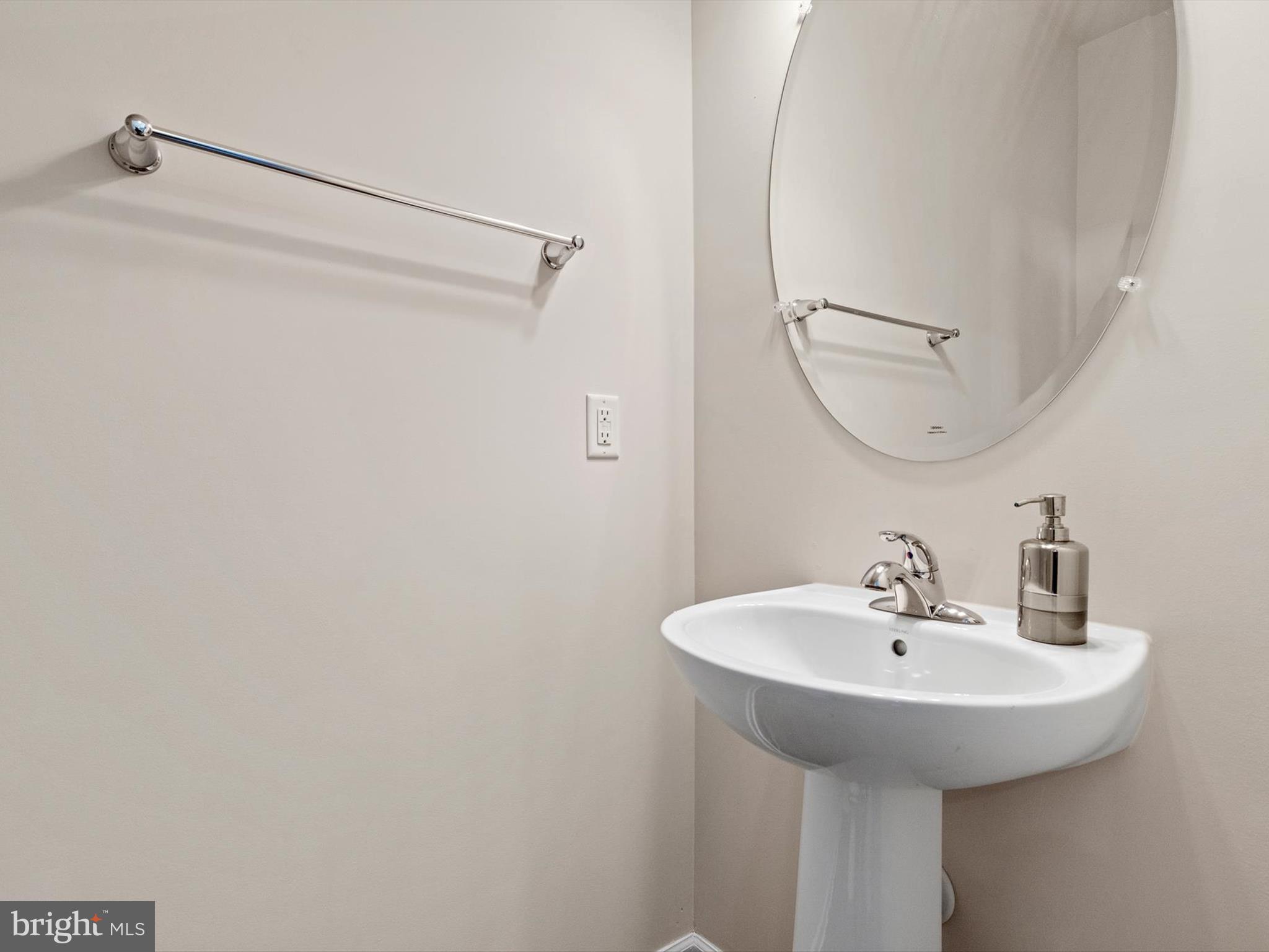 GLENN DALE CROSSING - Residential