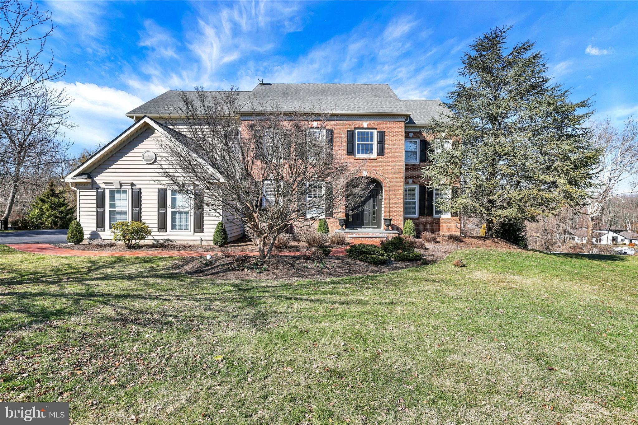 CLEARVIEW ESTS - Residential