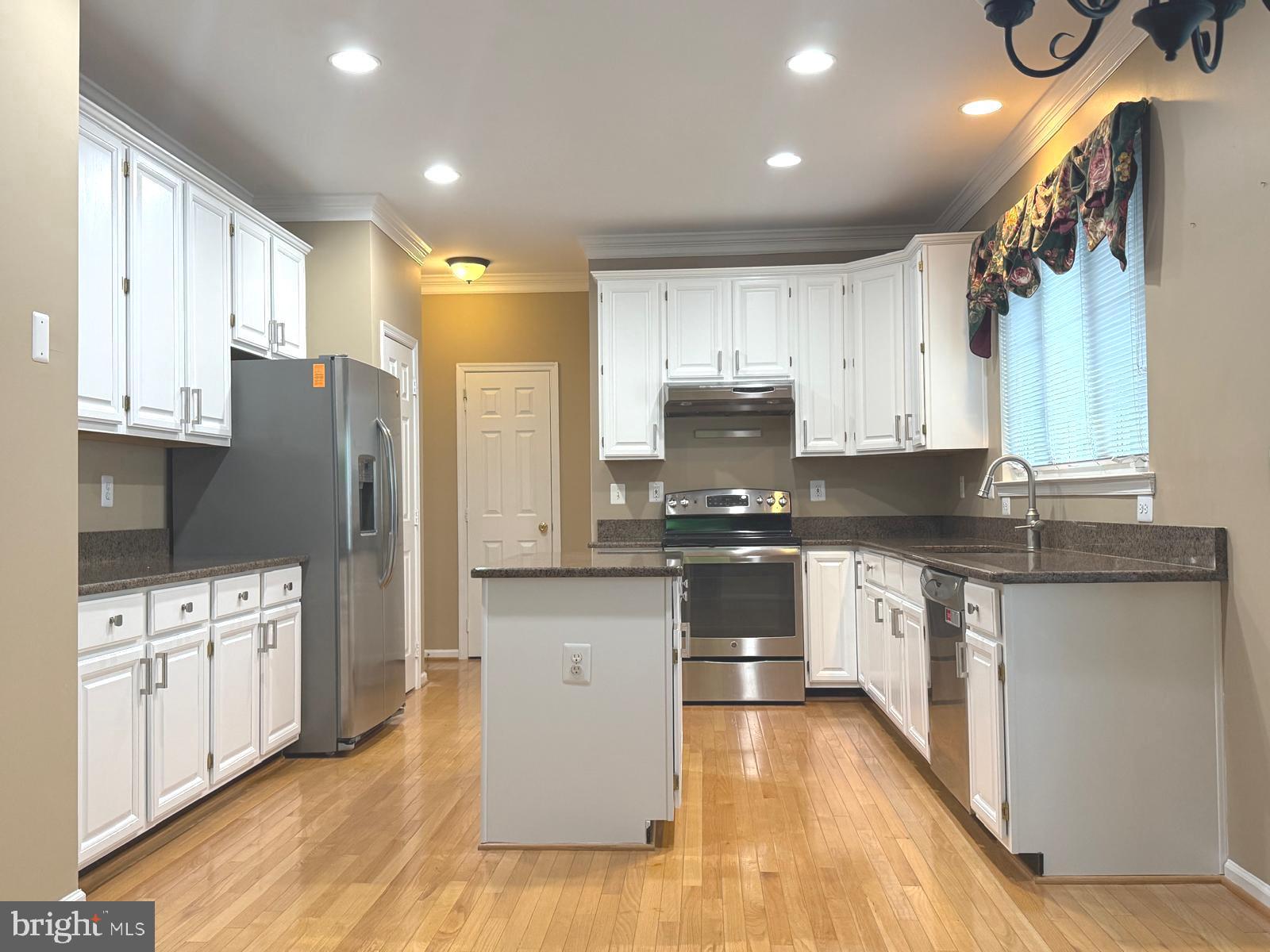 RICHLAND FOREST - Residential