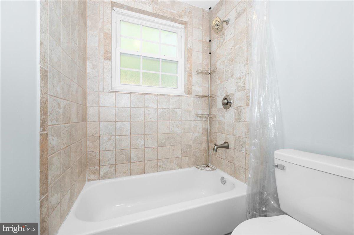 COLUMBIA PINES - Residential