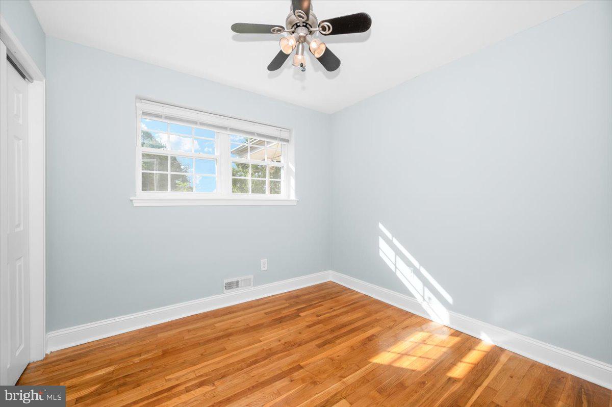 COLUMBIA PINES - Residential