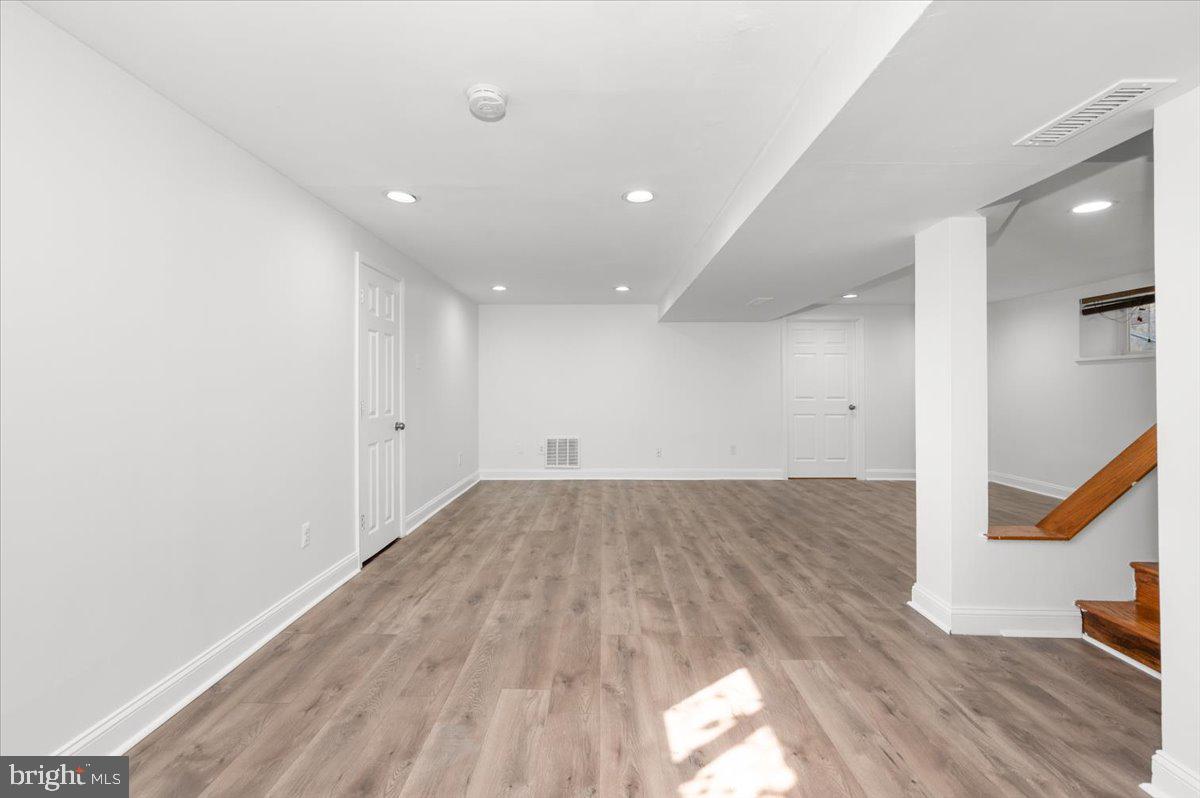 COLUMBIA PINES - Residential