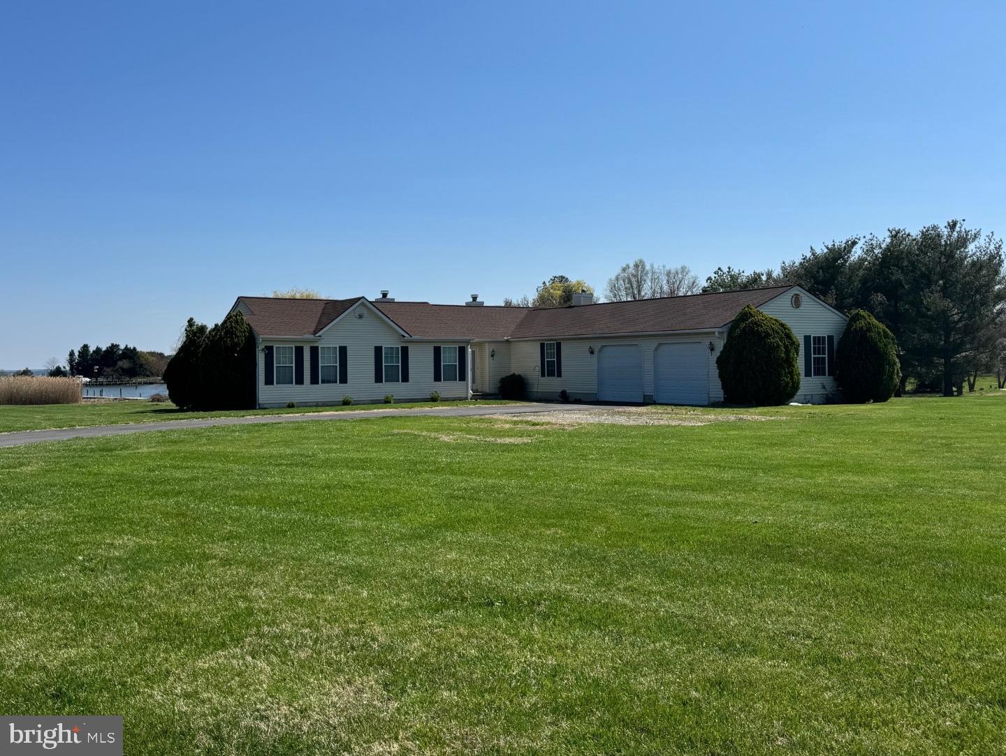 CLAIBORNES LANDING - Residential