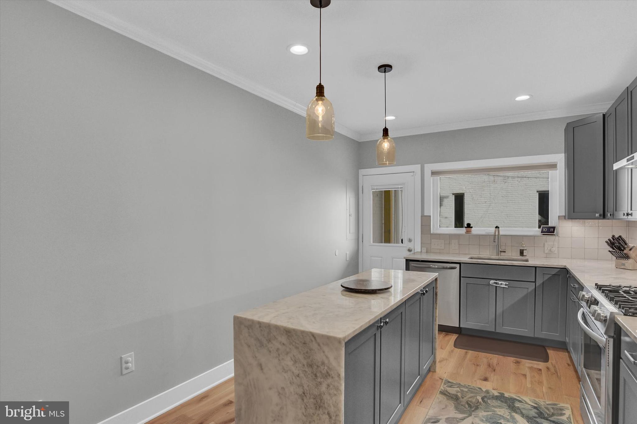 CANTON - Residential