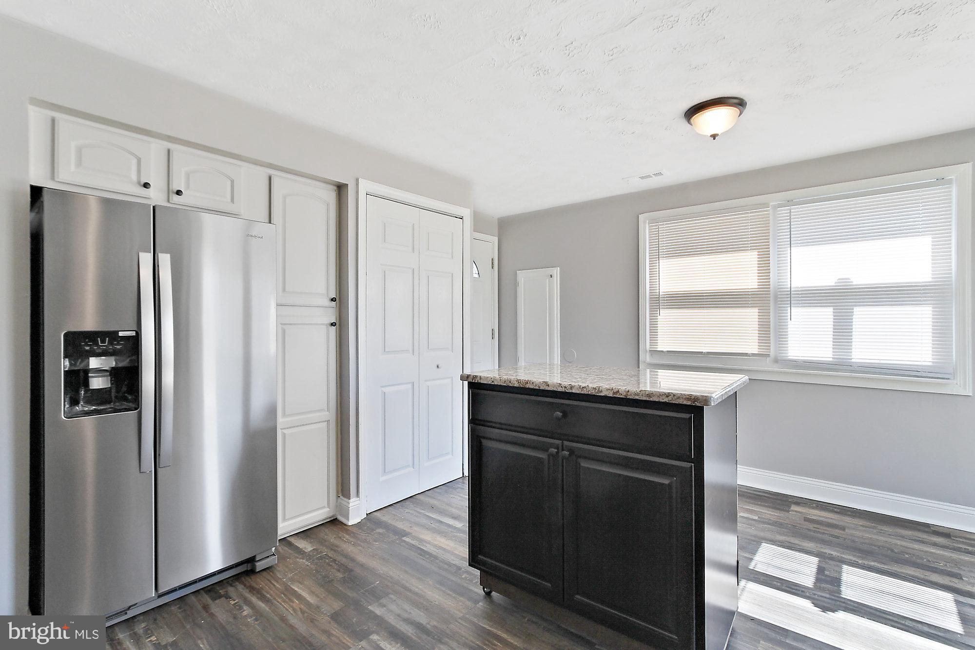 WILLOUGHBY WOODS - Residential