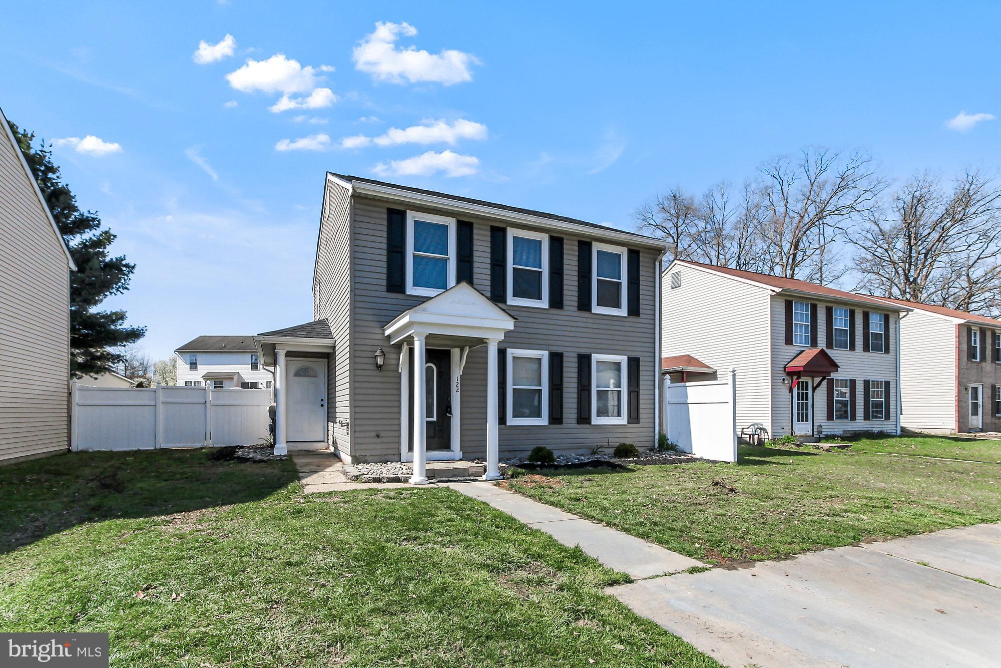 WILLOUGHBY WOODS - Residential