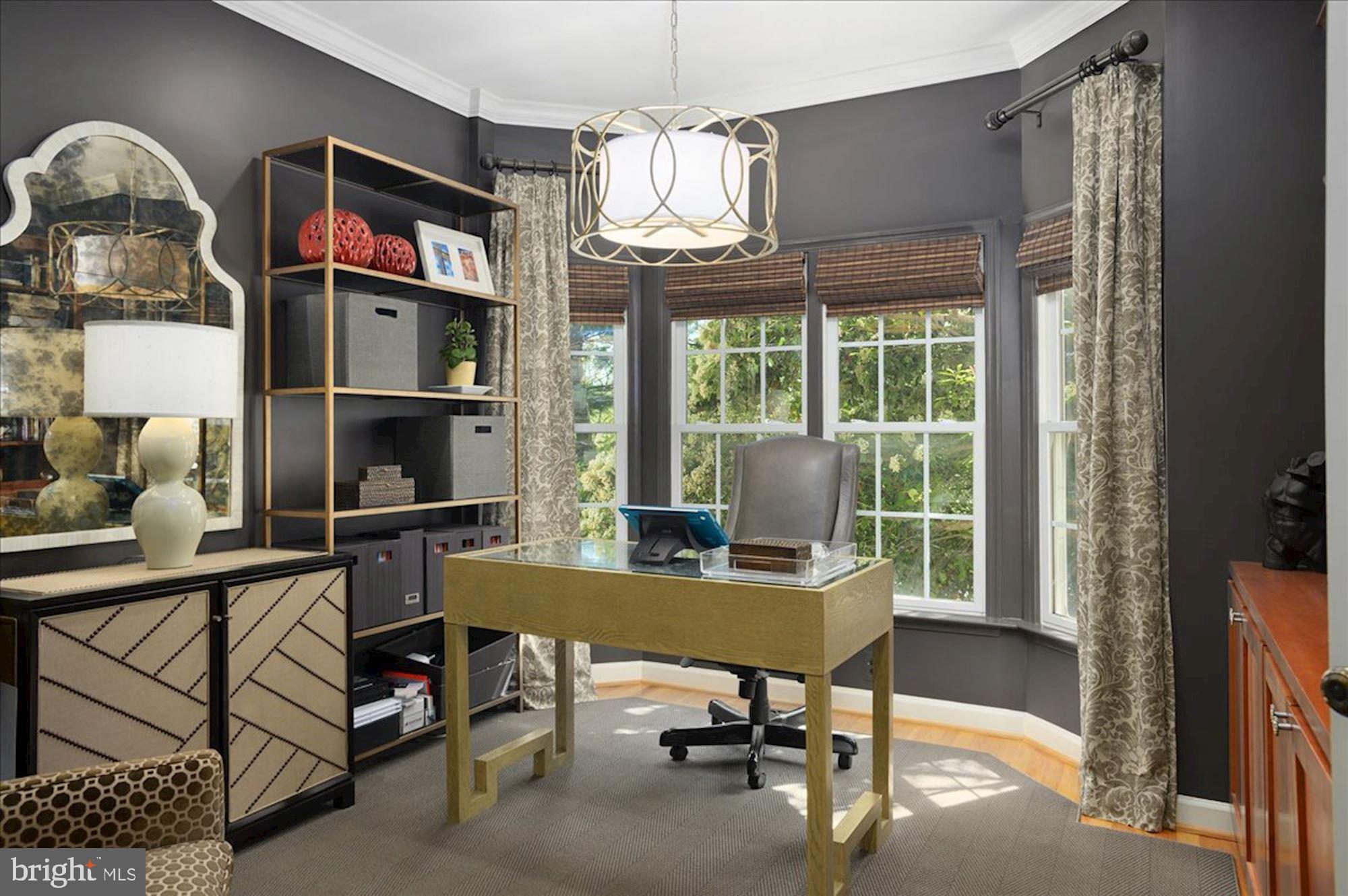 POTOMAC OUTSIDE - Residential