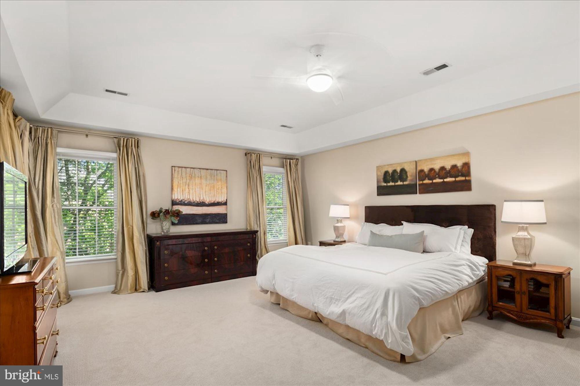 POTOMAC OUTSIDE - Residential