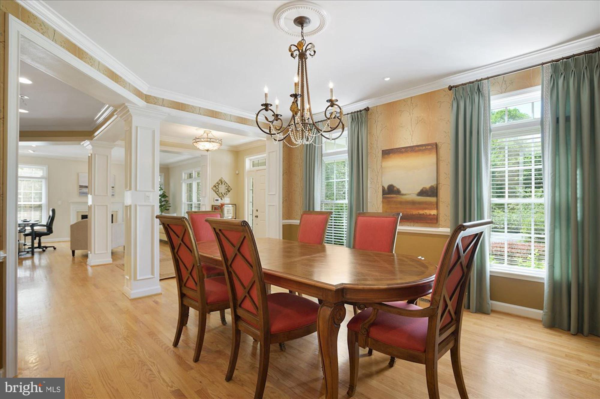 POTOMAC OUTSIDE - Residential