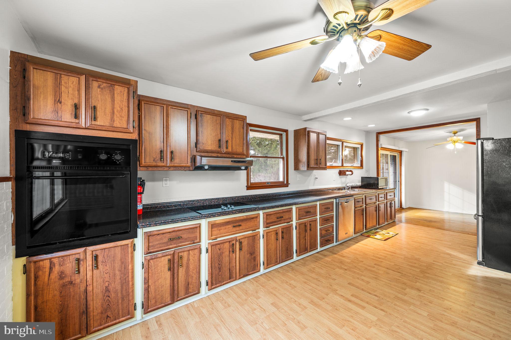 HIGH MEADOW - Residential