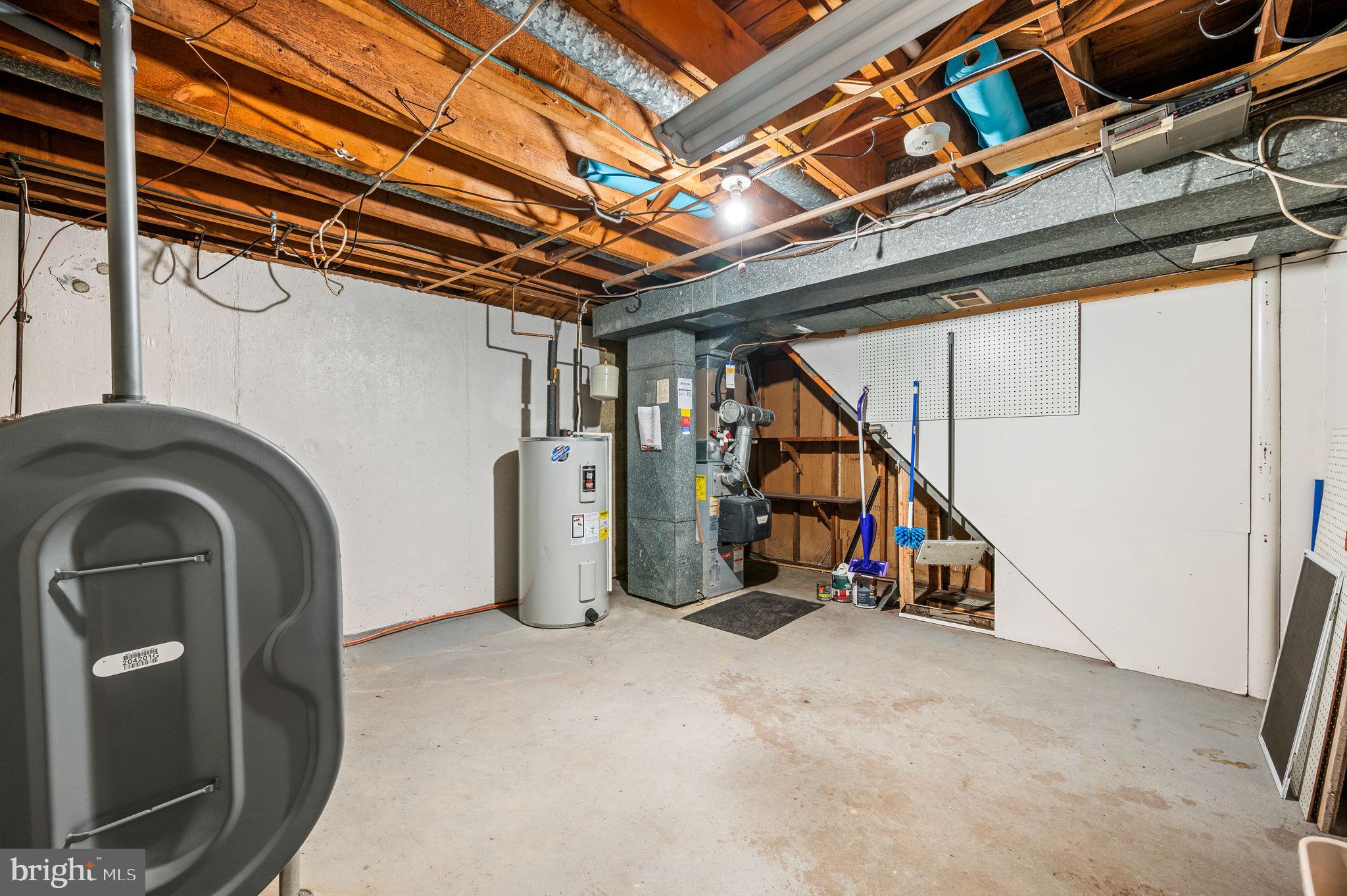 HIGH MEADOW - Residential