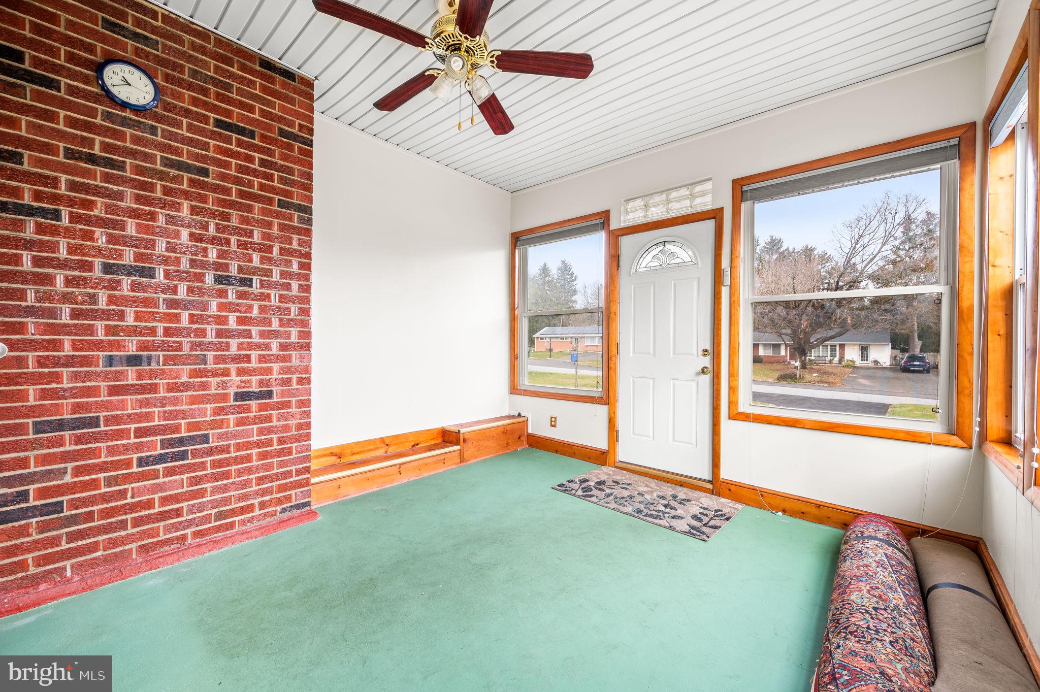 HIGH MEADOW - Residential