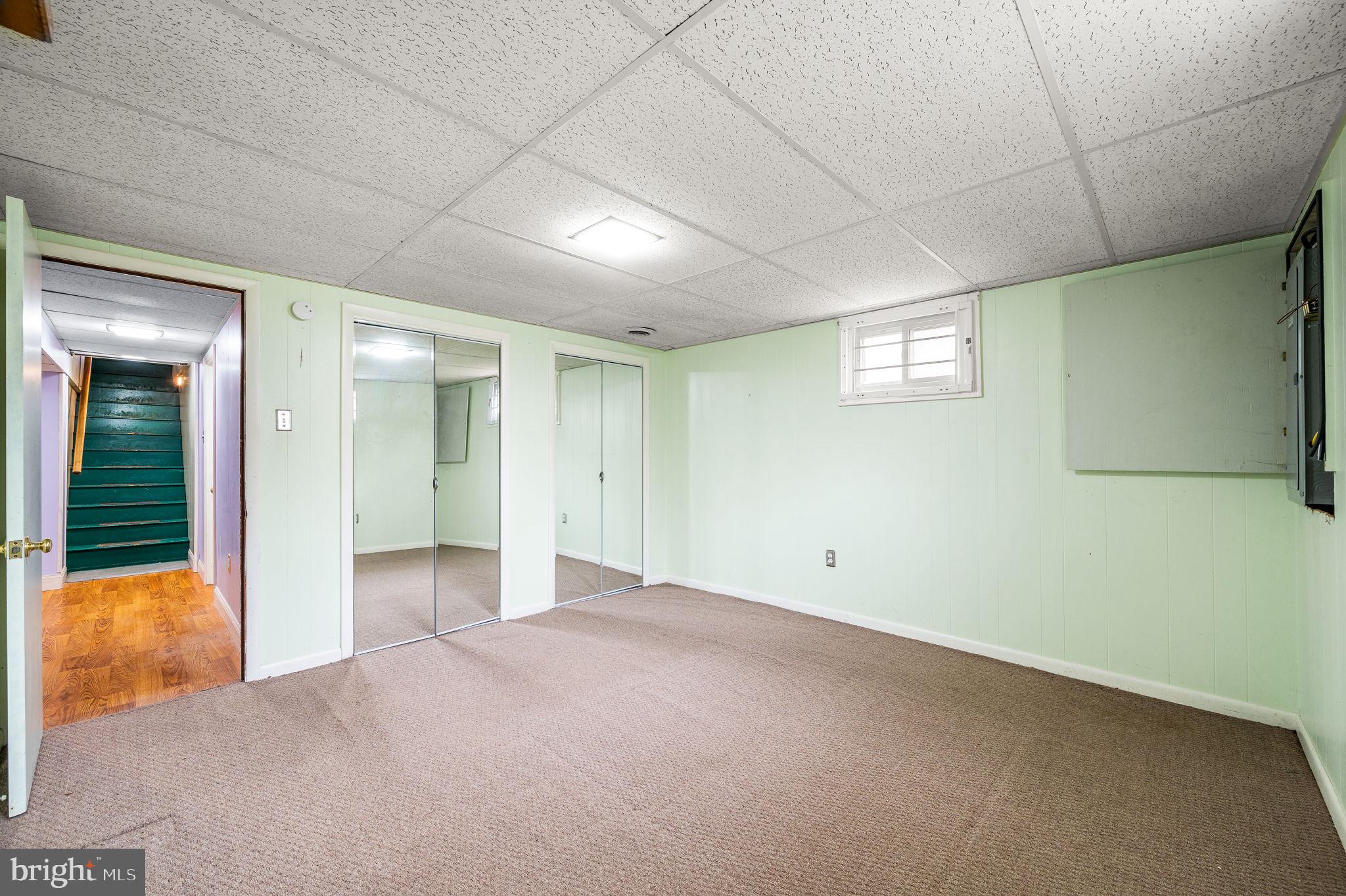 HIGH MEADOW - Residential