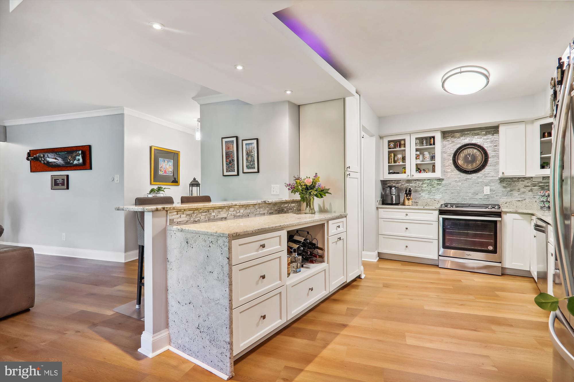 FRIENDSHIP HEIGHTS - Residential