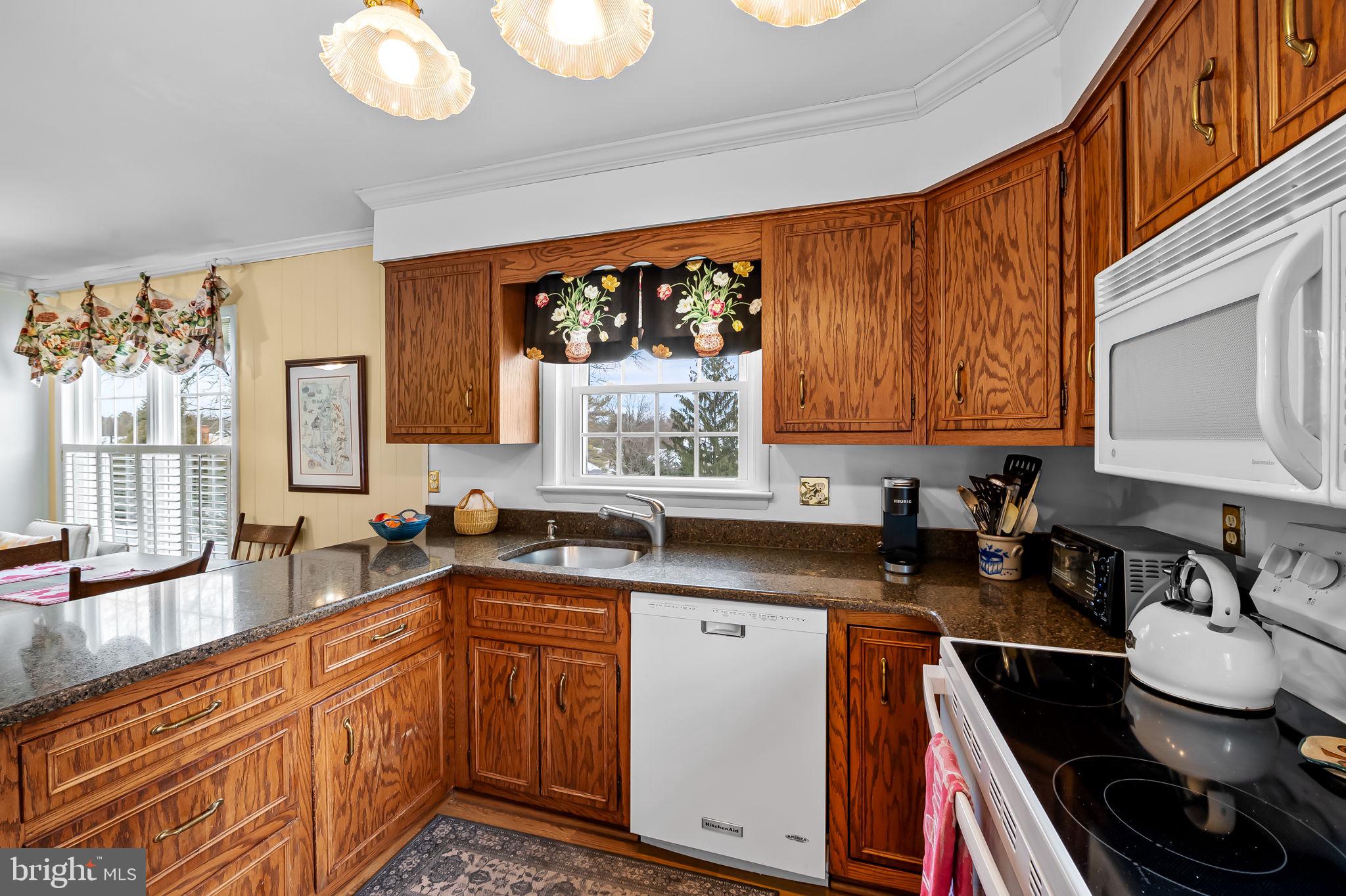 MAYS CHAPEL VILLAGE - Residential