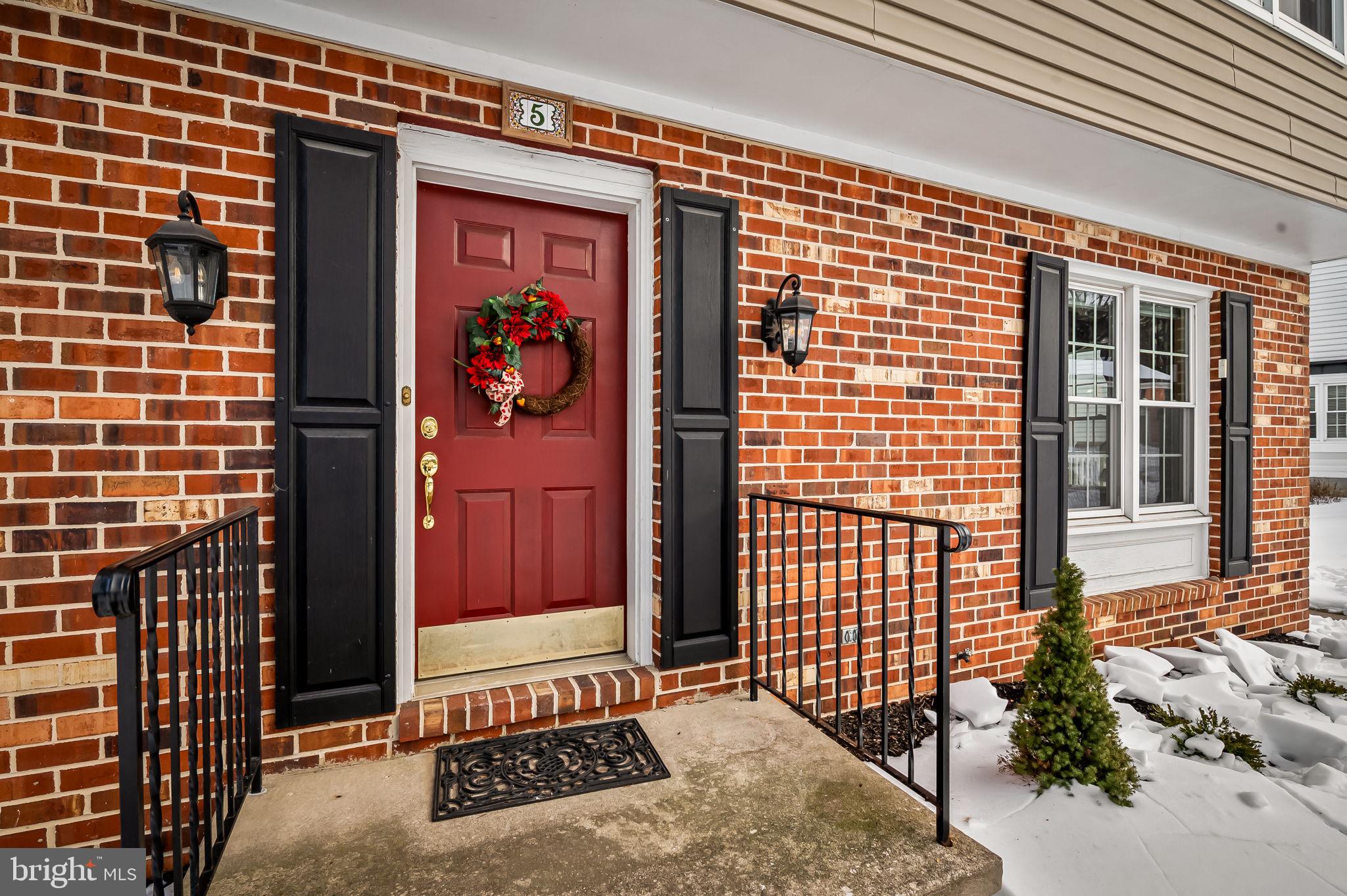 MAYS CHAPEL VILLAGE - Residential