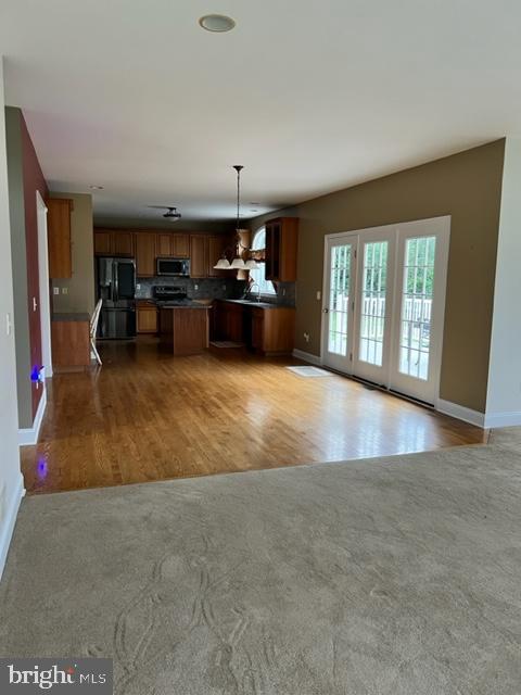 MCDONALD RUN - Residential Lease