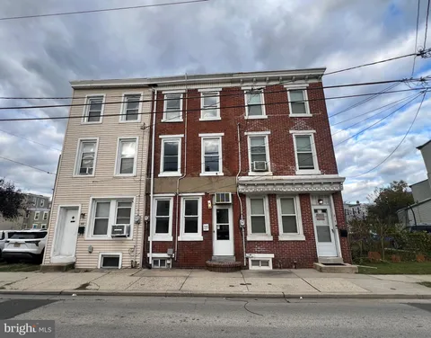 215 Middlesex Street, Gloucester City, NJ MLS: NJCD2105524