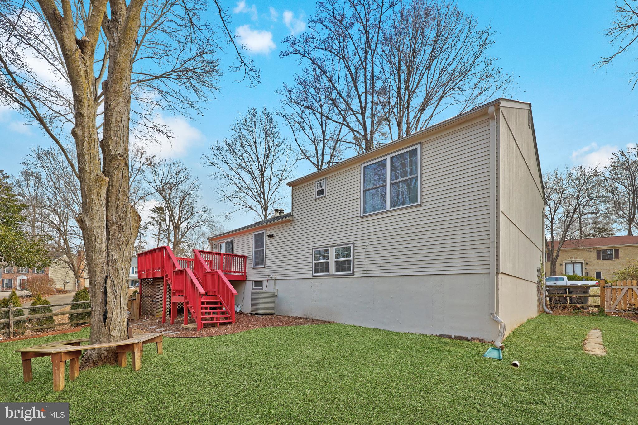 MONTCLAIR - Residential